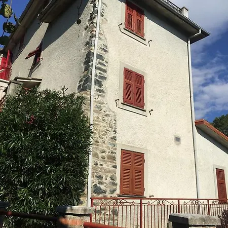 Villa Canegreca *